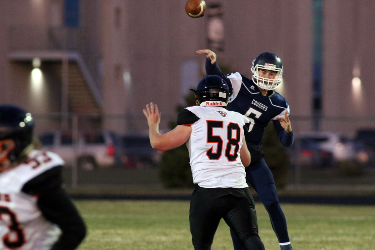 Cross County FB vs LCC (28).jpg